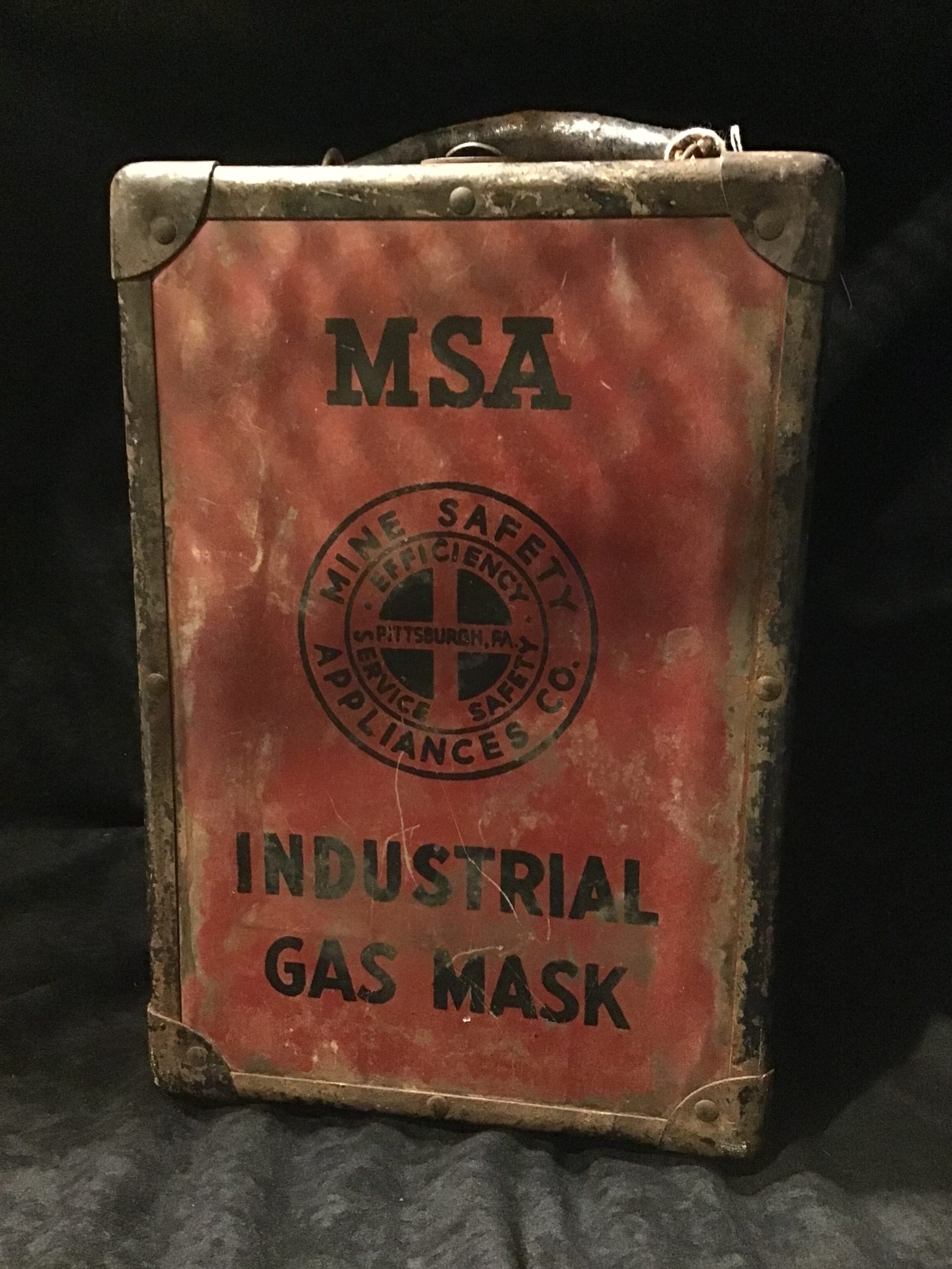OL-183 MSA Industrial Gas Mask with Case B-819 13"x9" - Image 2